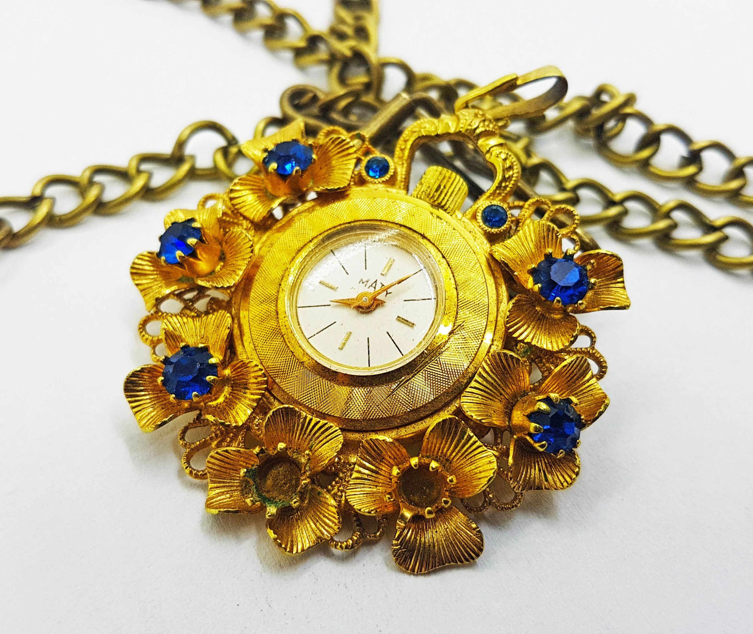20180502_175641.png Maty Gold Floral Pocket Watch | Vintage Medallion Watch - Image 1