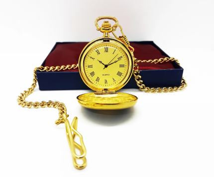Vintage Victorian-style Gold-tone Pocket Watch with Champagne Dial