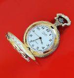 Saxon Gold-tone Stallion Pocket Watch | Vintage Hunter Pocket Watch - Image 4