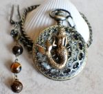 Mermaid pocket watch, men's mechanical pocket watch with mermaid mounted on front cover. - Image 3