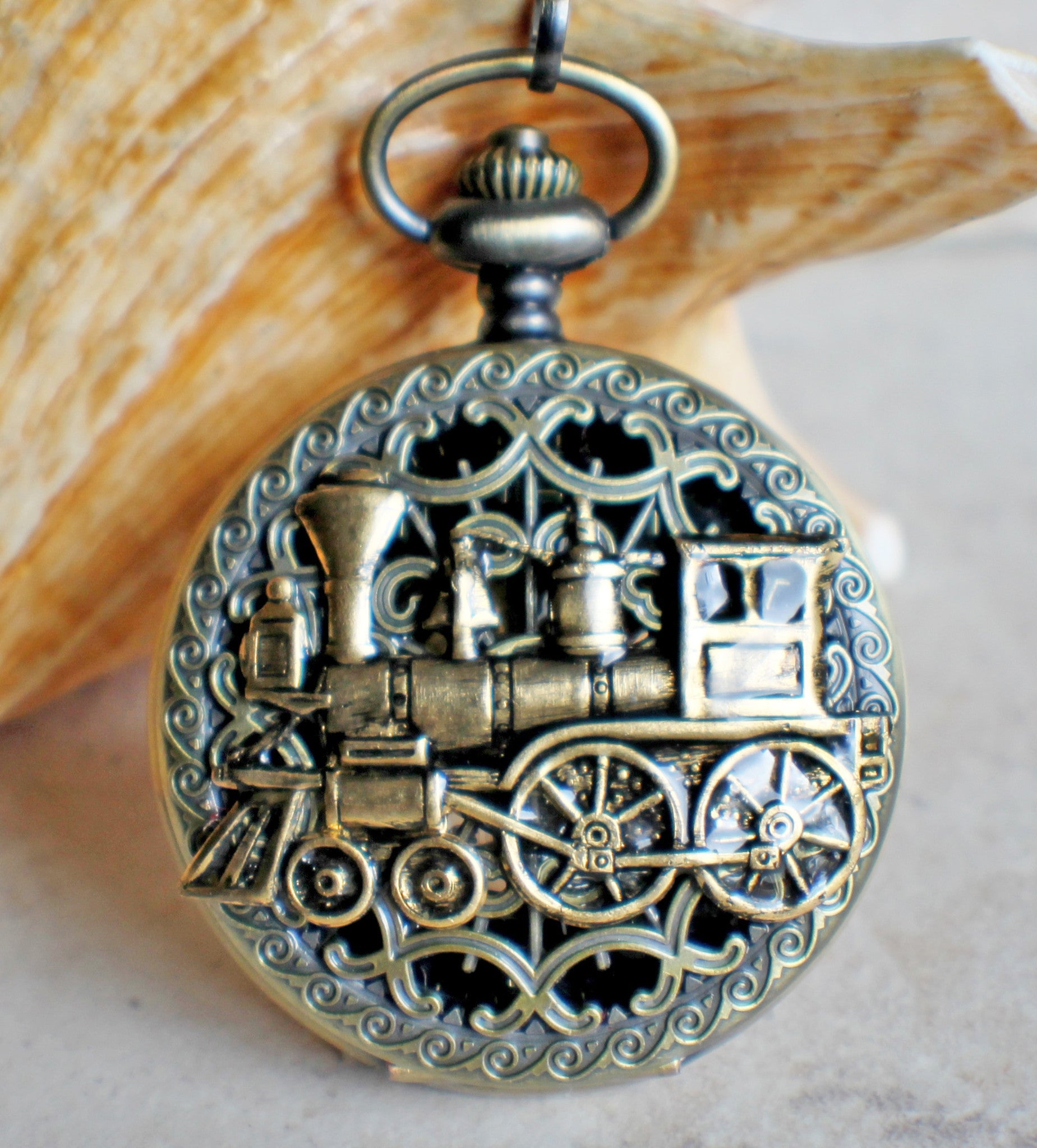 IMG_1104.jpg Train Mechanical Pocket Watch - Image 1