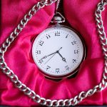Vintage Silver-tone Pocket Watch for Men with Retro Numerals 45mm - Image 3