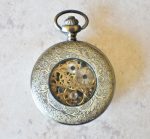 Skull and Crossbones Mechanical Pocket Watch - Image 5